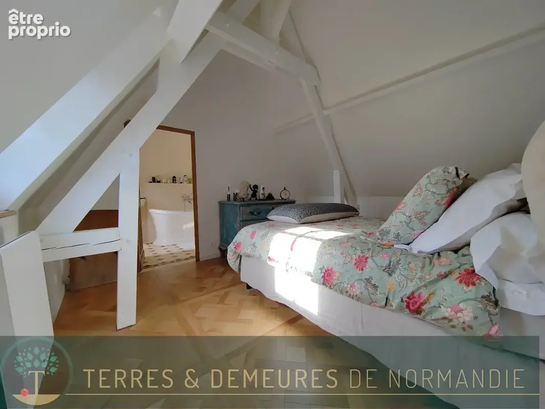 Superbe ensemble Normand sur un parc de plus de 10 000 m² - photo 14