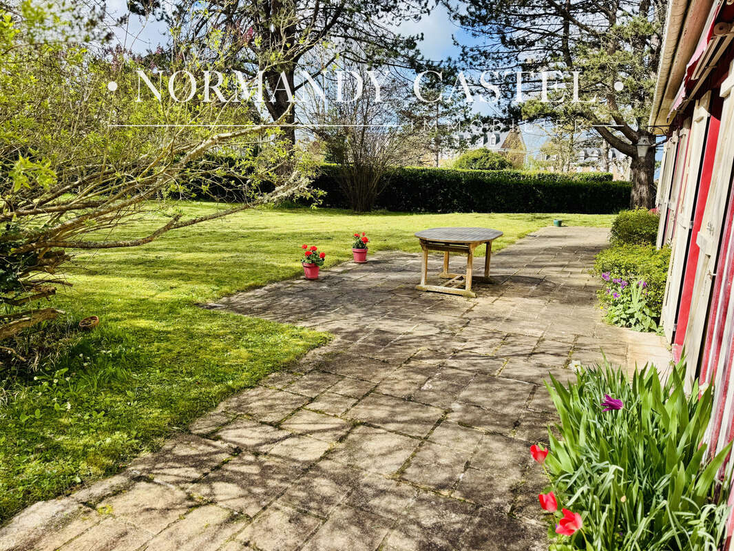 Maison à TROUVILLE-SUR-MER