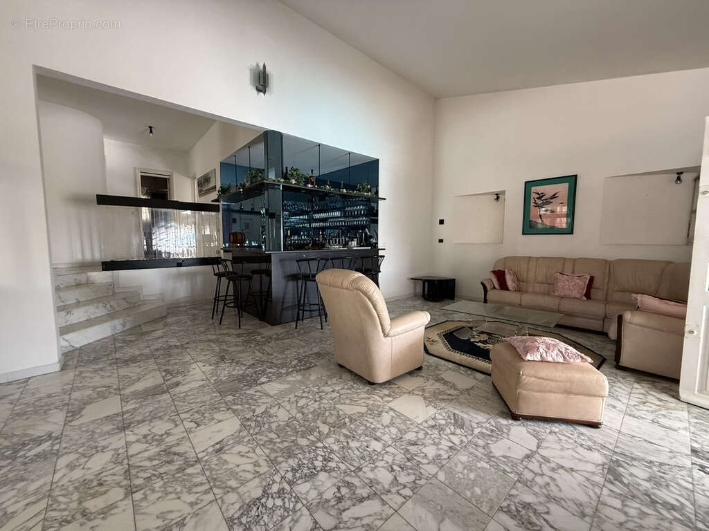 Maison à SCHOELCHER