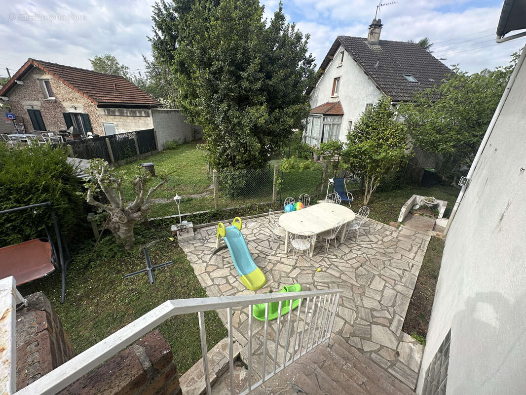 Maison à PARAY-VIEILLE-POSTE