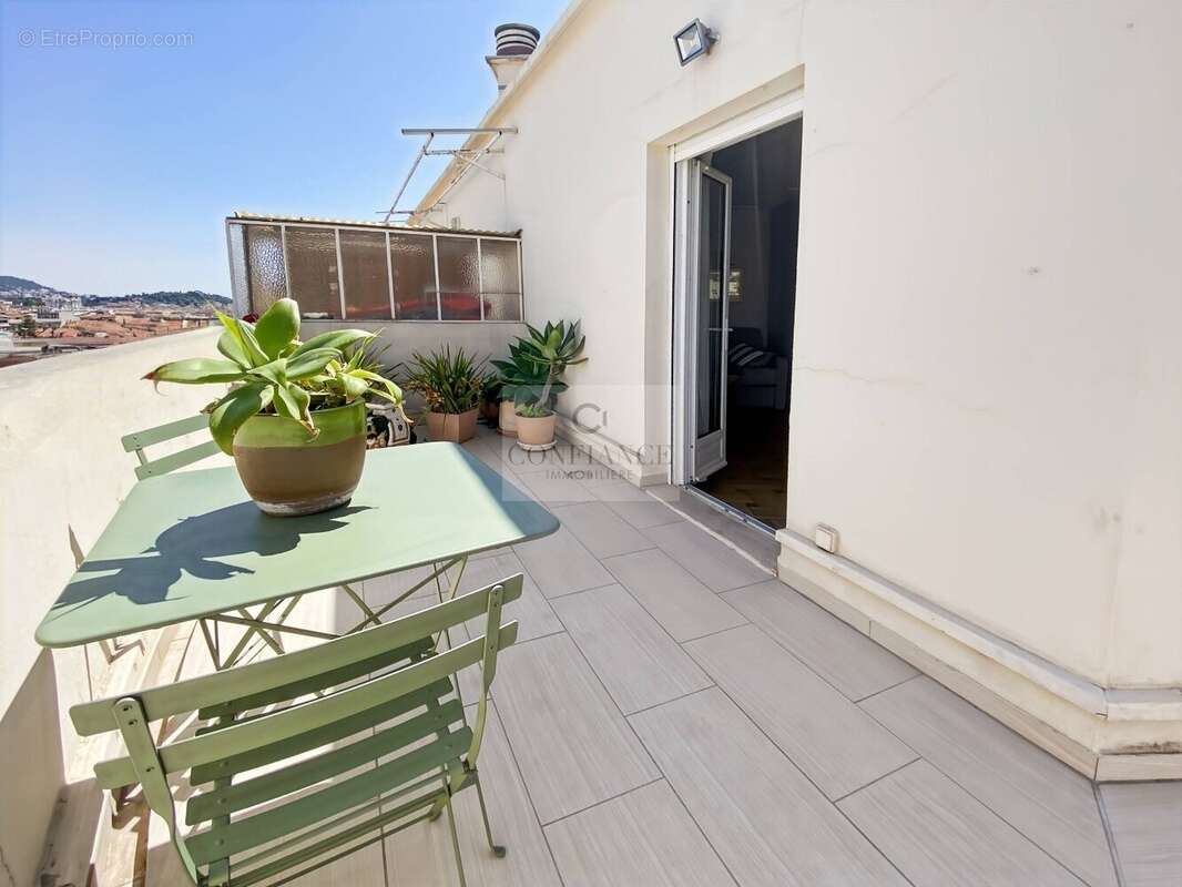 Appartement à NICE