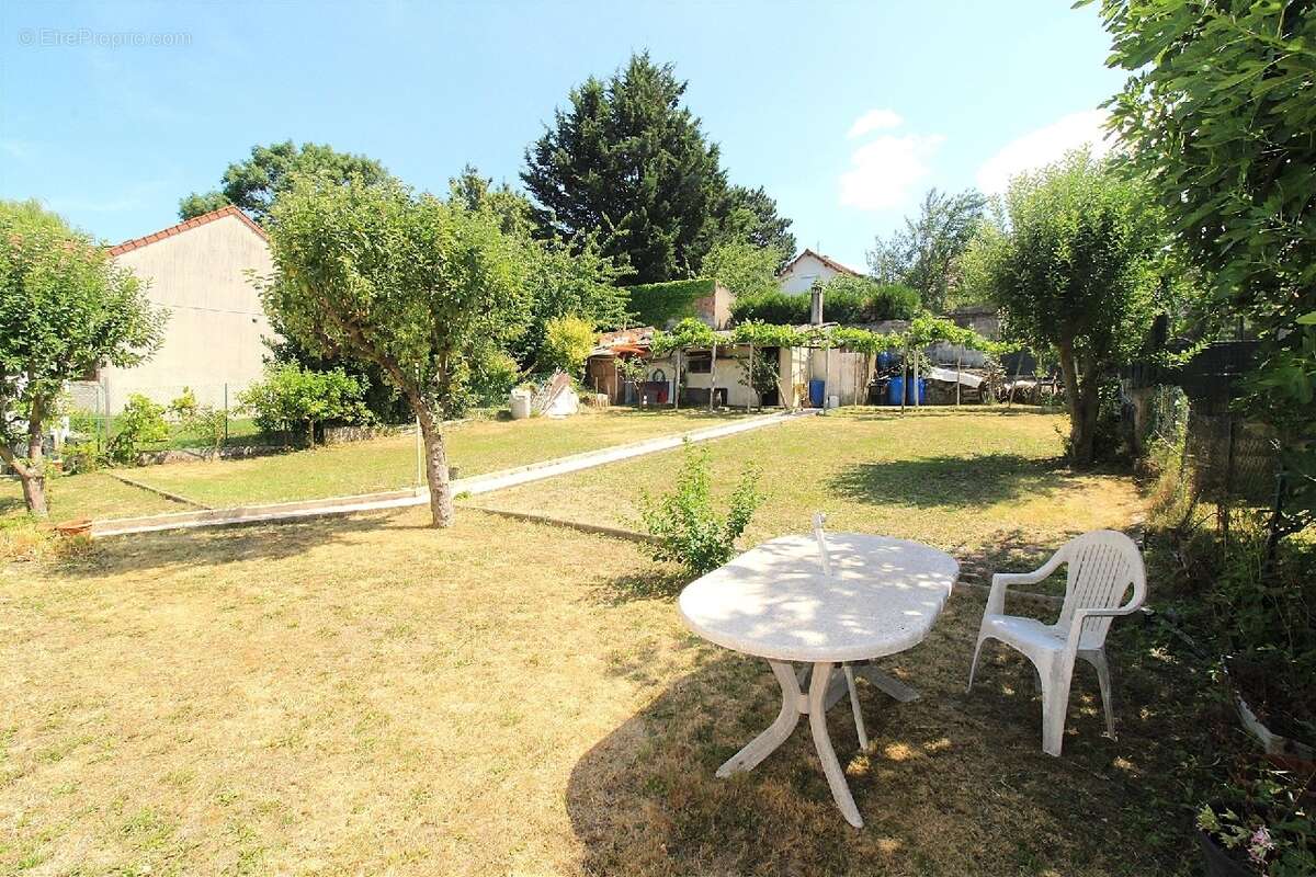 Maison à YERRES