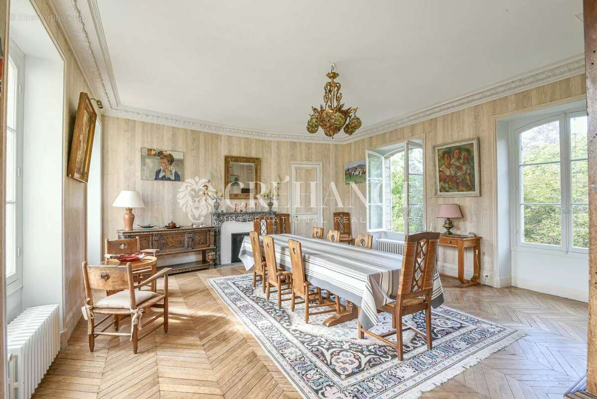 Maison à L'ISLE-ADAM