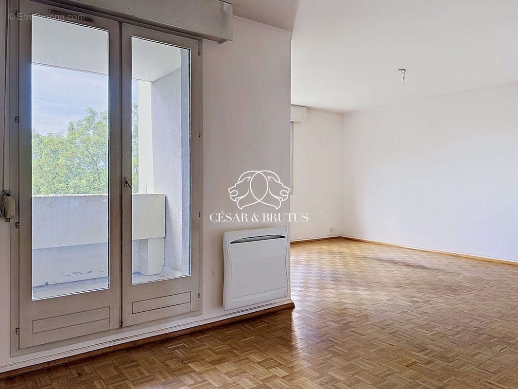 Appartement à LYON-9E