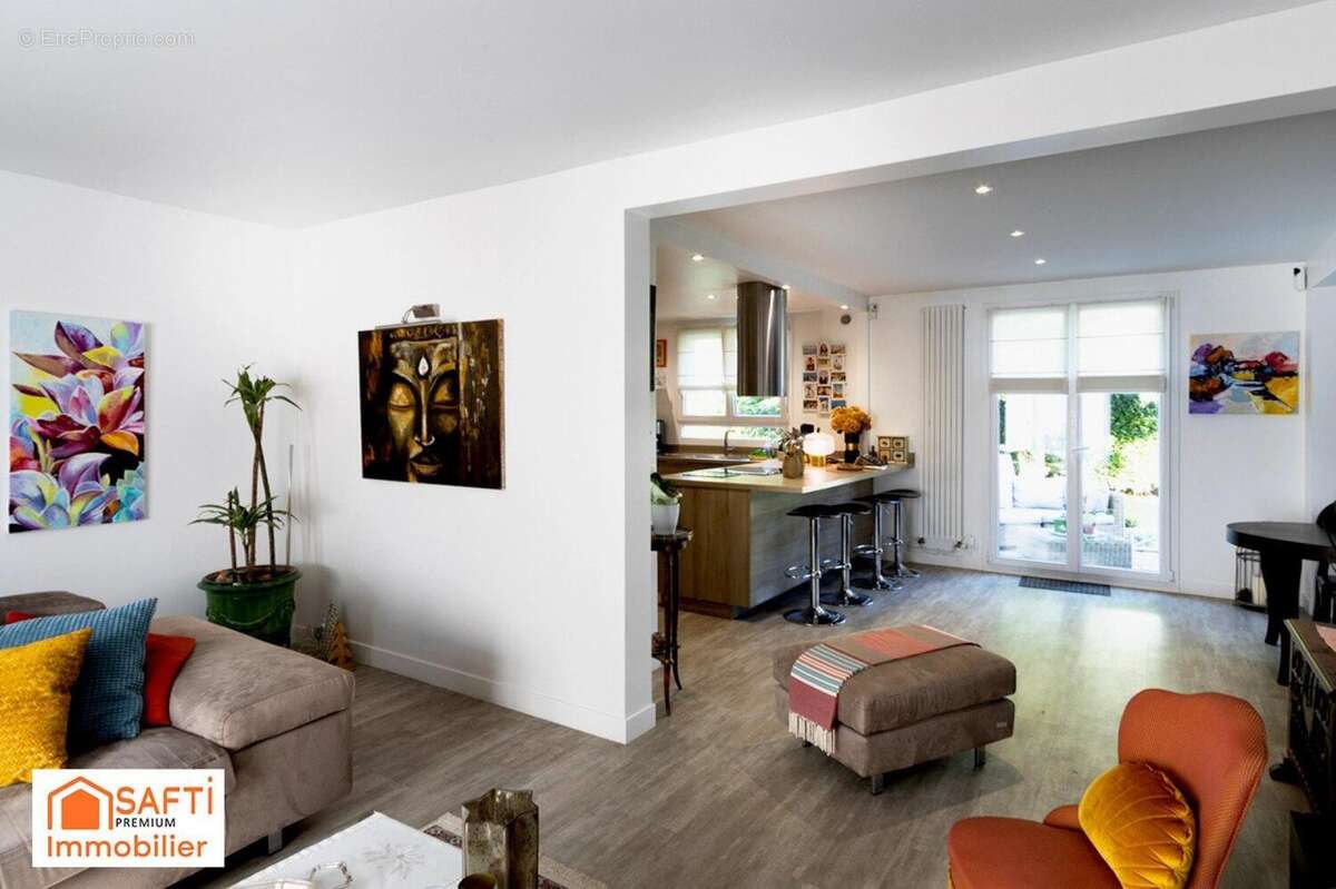 Photo 5 - Maison à VOISINS-LE-BRETONNEUX