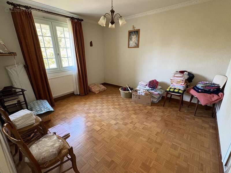 Maison à SOMMESOUS