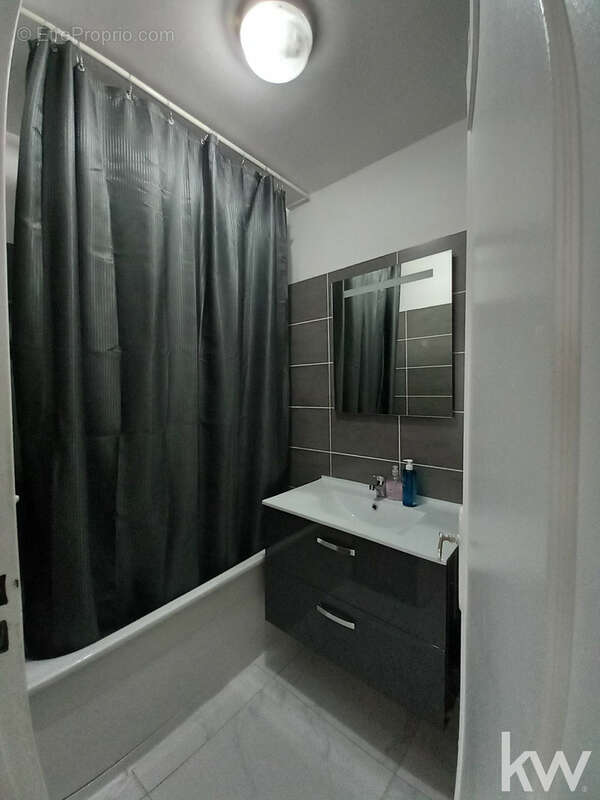 Appartement à MARSEILLE-14E