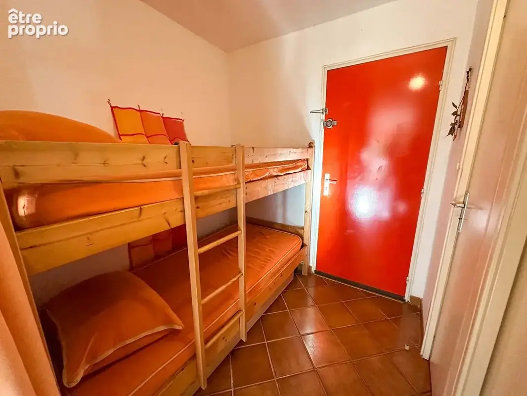 Studio cabine avec terrasse de 16m² et parking - photo 5