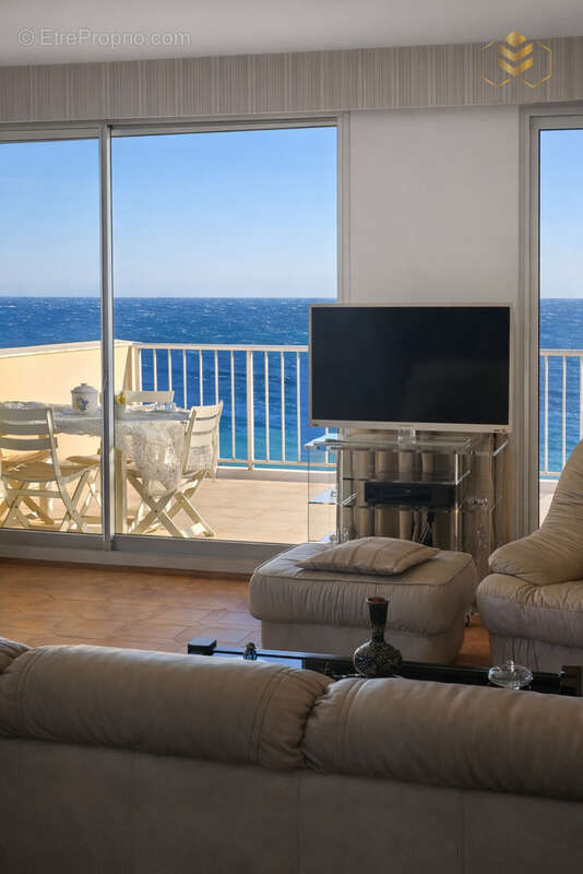 Appartement à ROQUEBRUNE-CAP-MARTIN