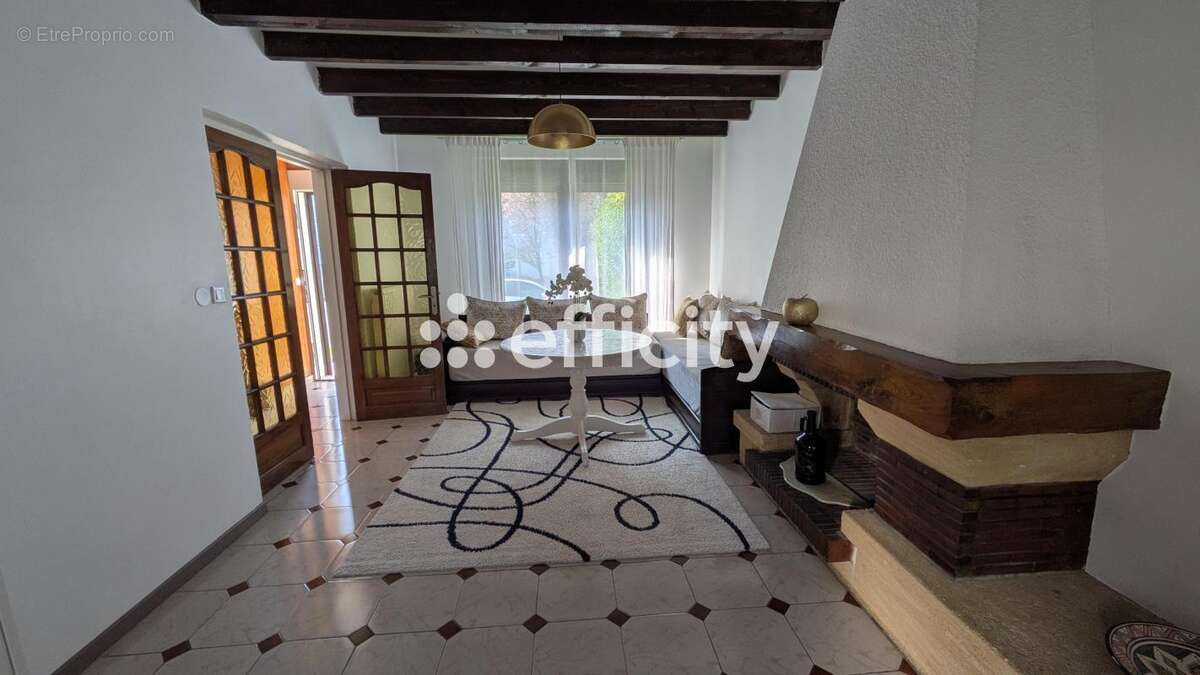 Maison à WATTIGNIES