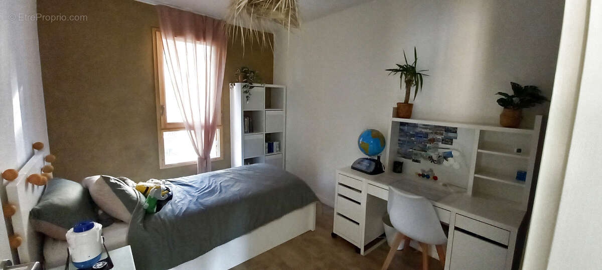 Maison à AMBARES-ET-LAGRAVE