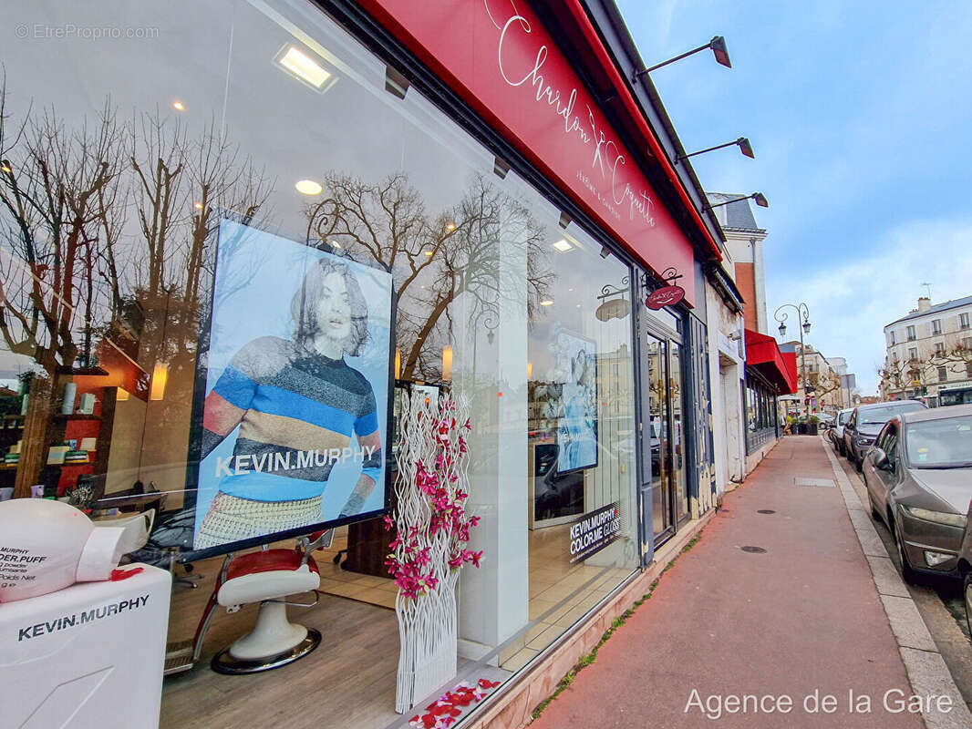 Commerce à MAISONS-LAFFITTE