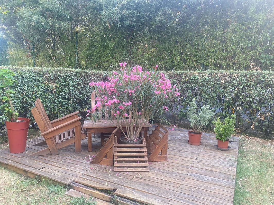 La Baule les Pins proche Pornichet. T2 avec beau jardin clos. - photo 2