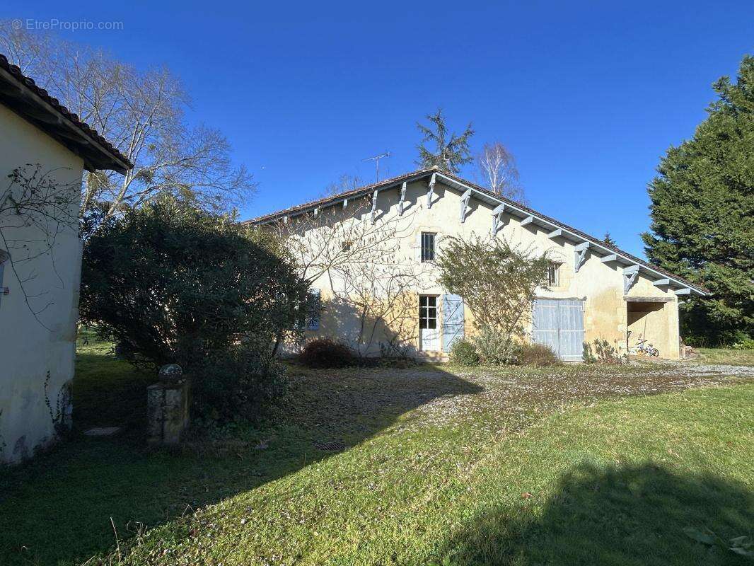 Maison à GAMARDE-LES-BAINS