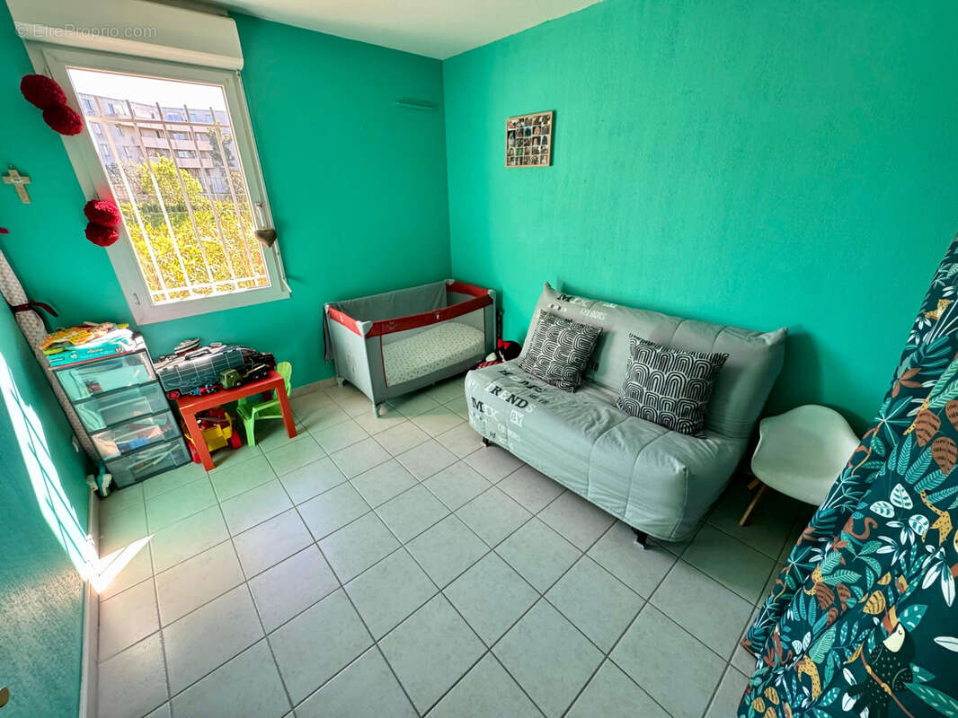 Appartement à MARSEILLE-9E