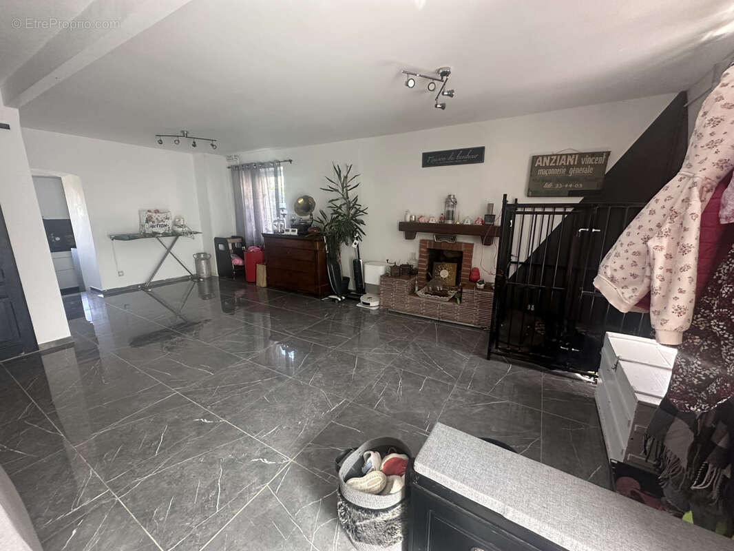 Maison à YSSINGEAUX