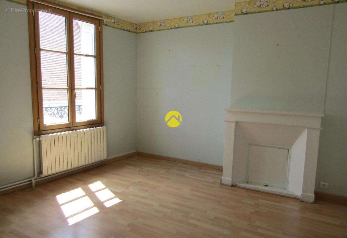 Maison à MONTRICHARD