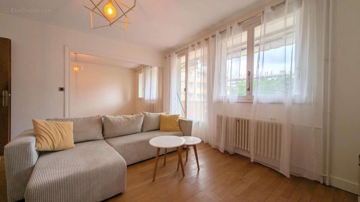 Appartement 86 m² à Bourg-En-Bresse  - photo 7
