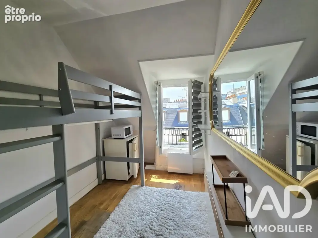 Photo 1 - Appartement à PARIS-16E