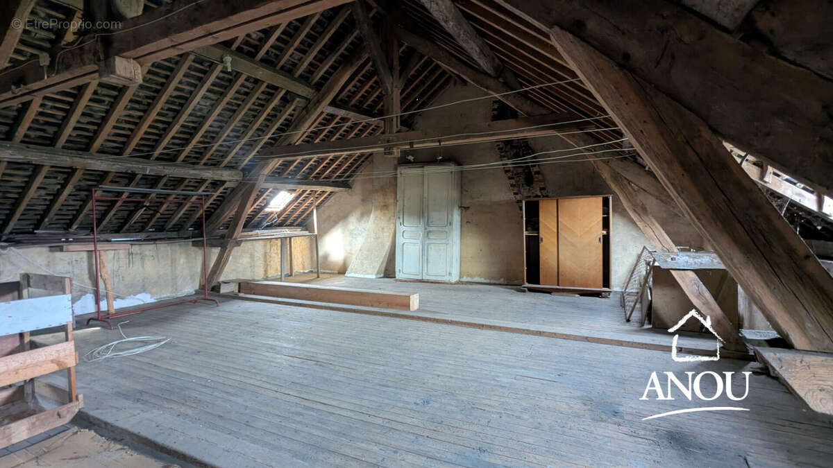 Maison à BROU
