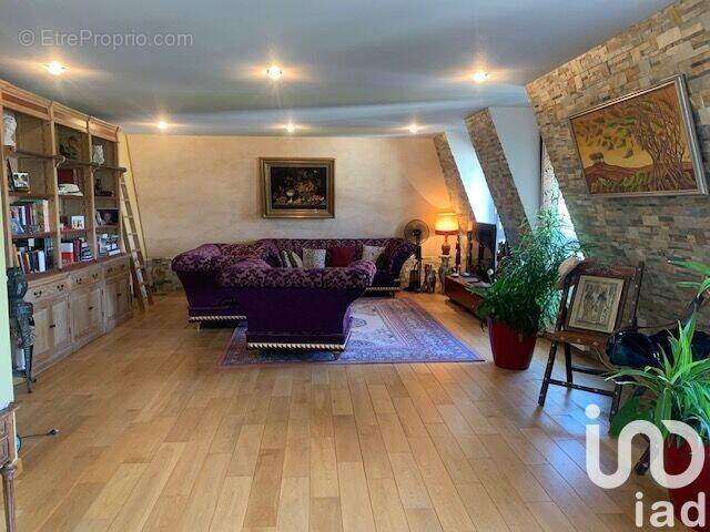 Photo 1 - Appartement à LIVRY-GARGAN