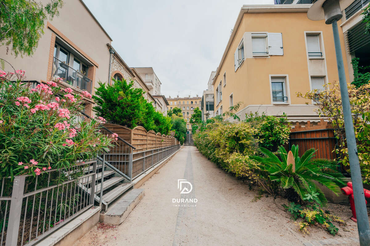 T2 d'exception -m5 les docks- joliette marseille 13002 - photo 11