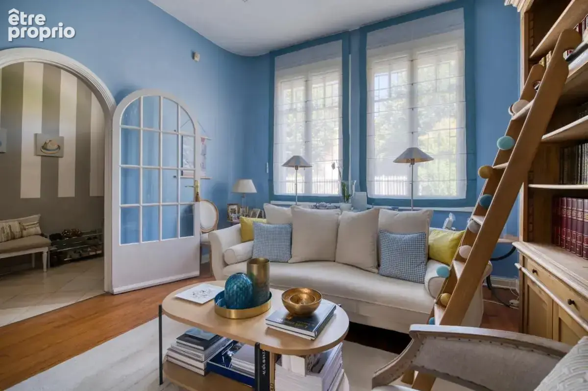 Maison de 8 pièces de 193 m² située à Toulouse - photo 2
