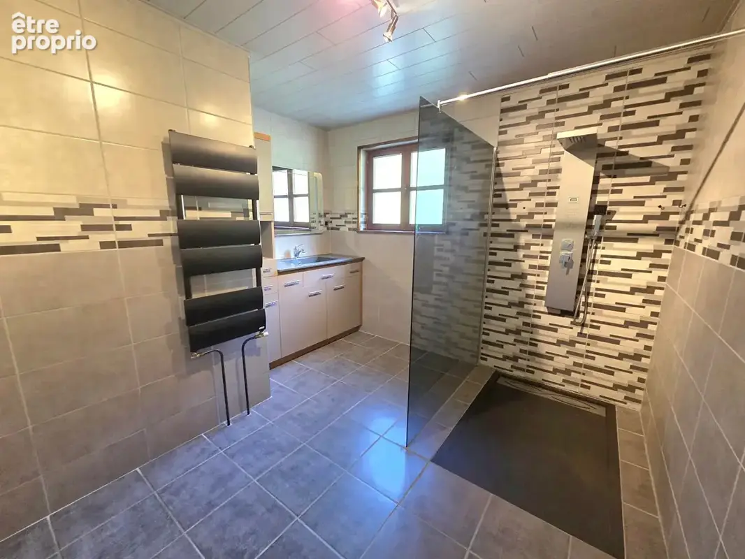Maison 9 pieces 206m² sur 13.91 ares 299000 euros - photo 7