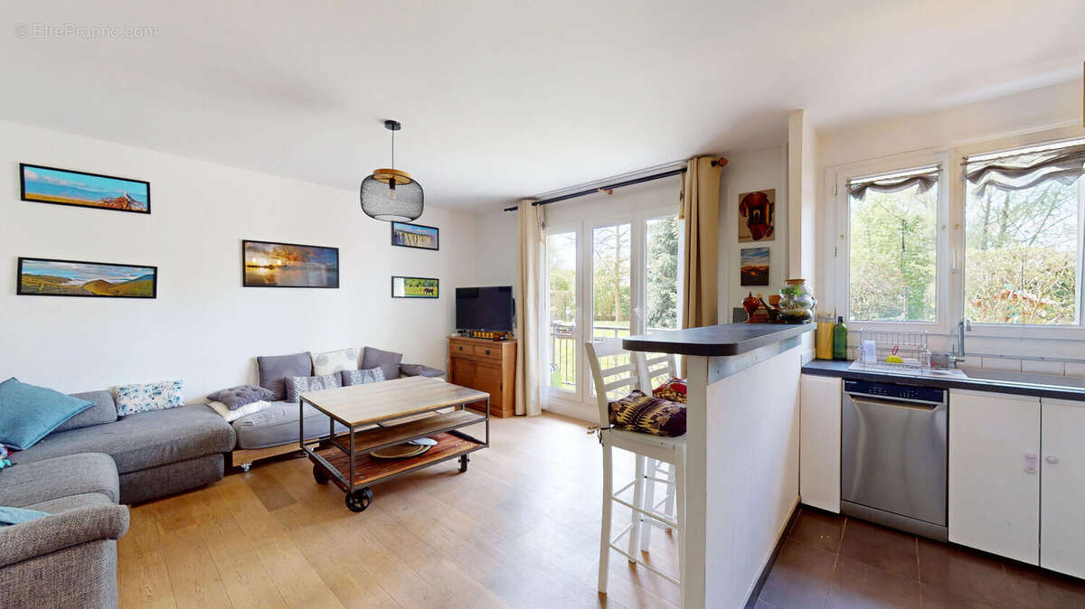 Appartement à BOIS-D'ARCY