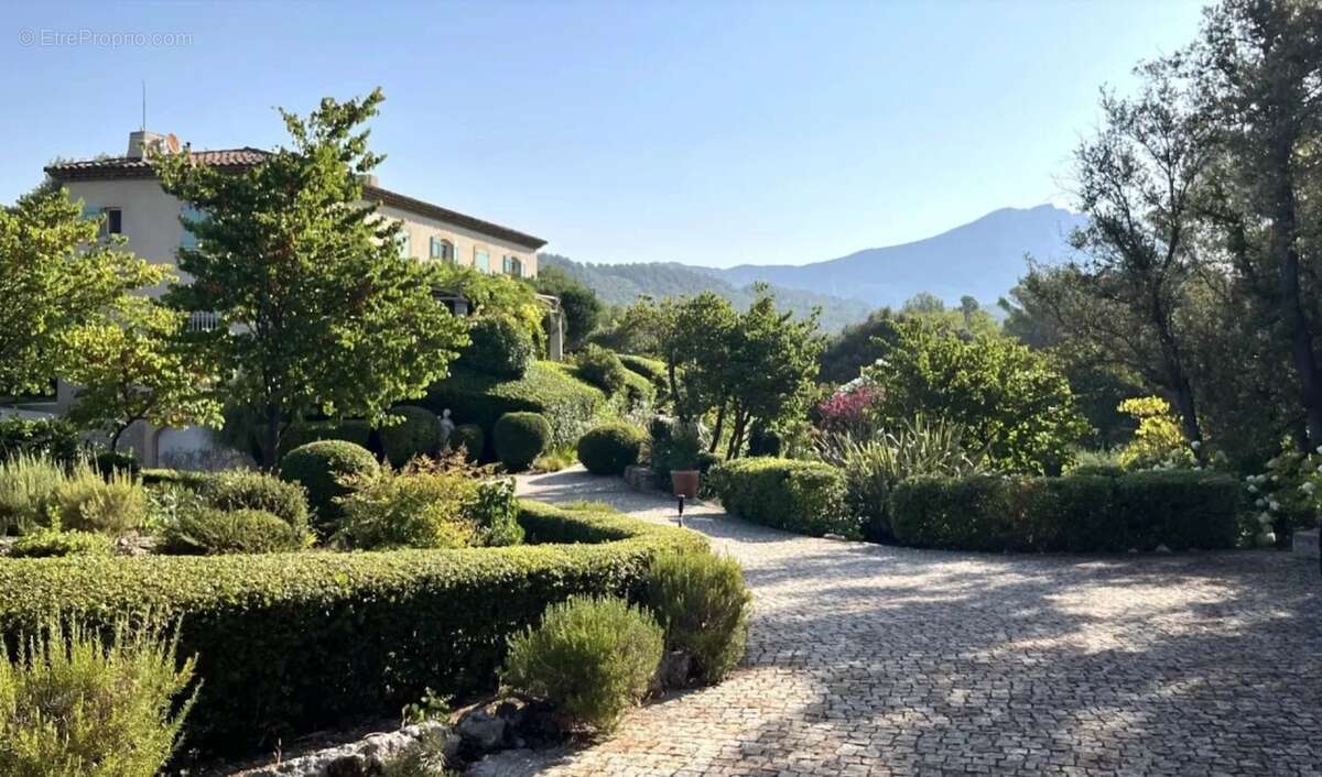 Maison à AIX-EN-PROVENCE