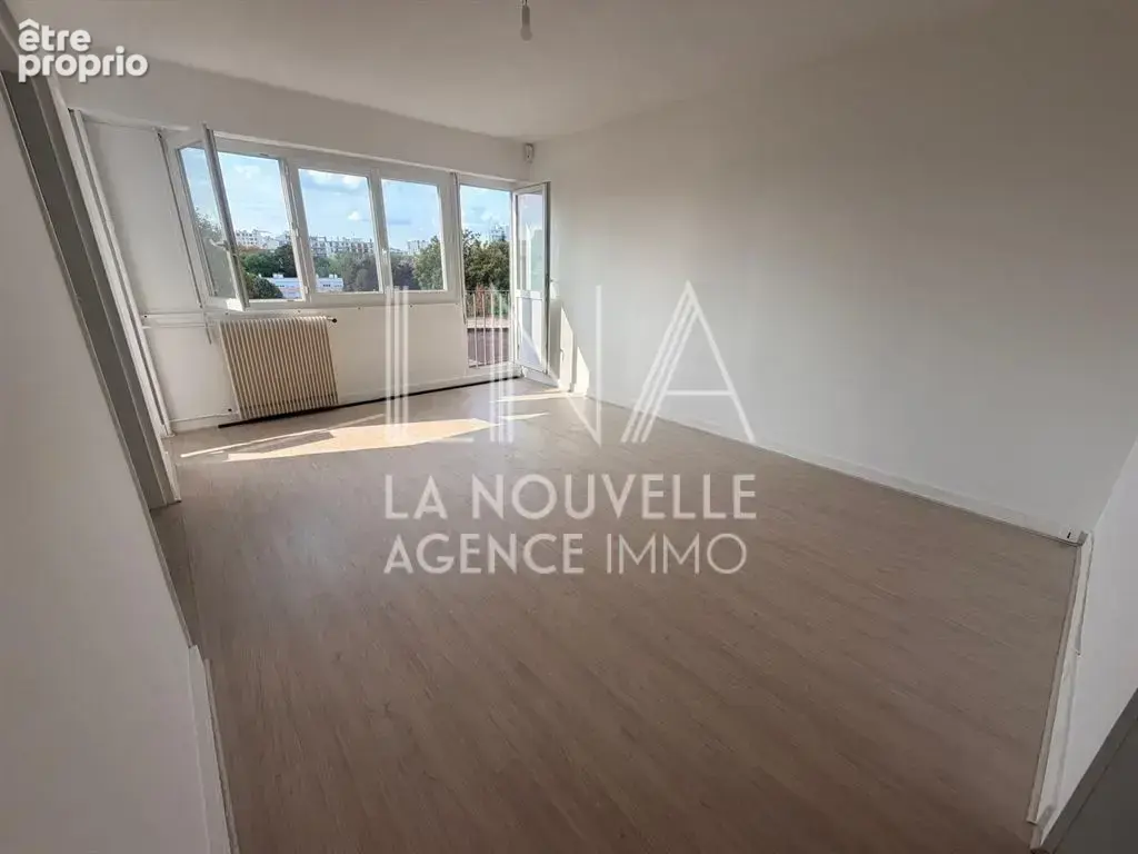 Photo Appartement à Bagnolet au prix de 259 900€