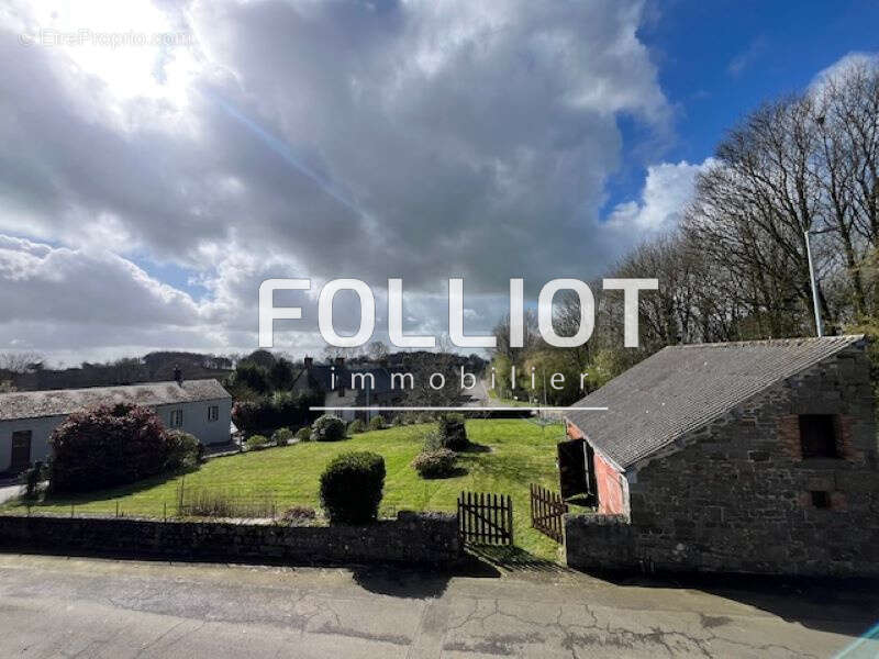 Maison à SAINT-MICHEL-DE-MONTJOIE