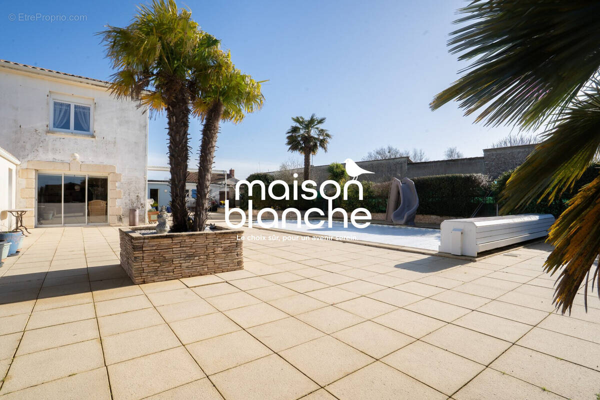 Maison à LONGEVILLE-SUR-MER