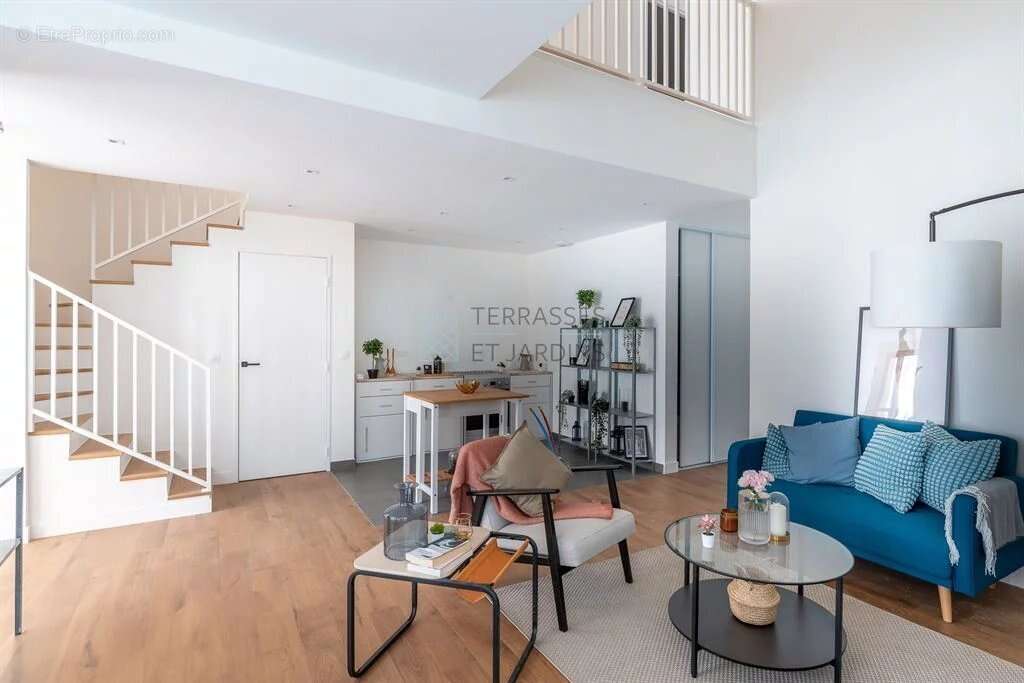 Maison à PARIS-12E
