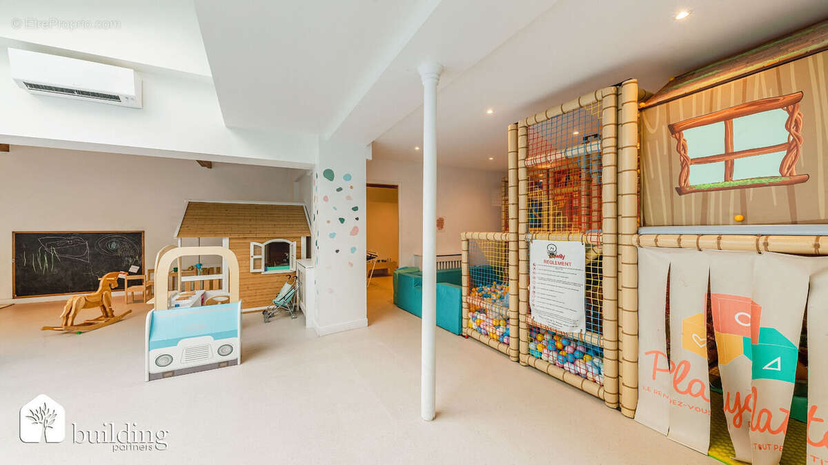 Bureaux/Local commercial - Levallois Perret  - 170 m2 - photo 6
