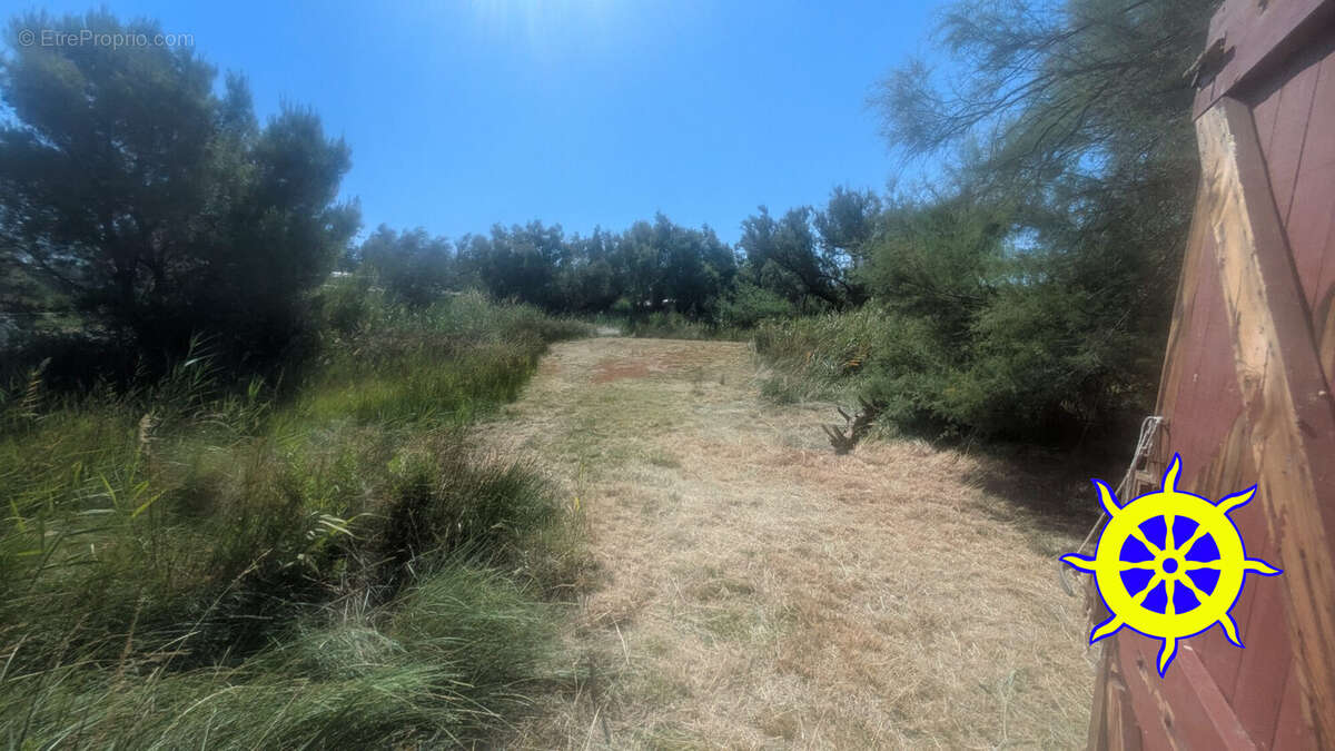 Terrain 4325 m² à Port-La-Nouvelle  - photo 4