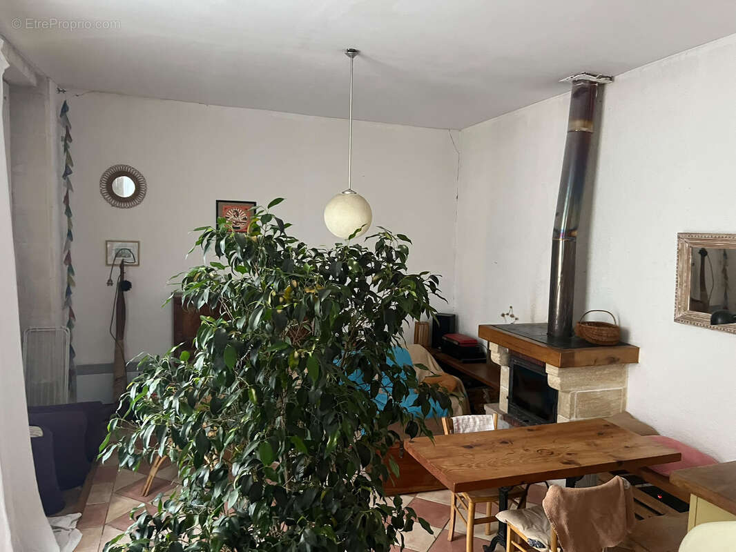 Maison à CESSERAS