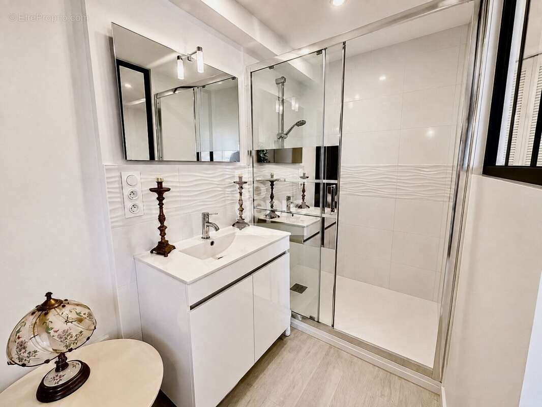 Réf : 2298 - Vente Appartement 2 Pièces vue Mer, secteur Falaises au Cap d'Agde ! - photo 6