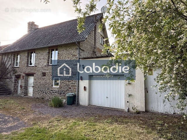 Maison à VASSY
