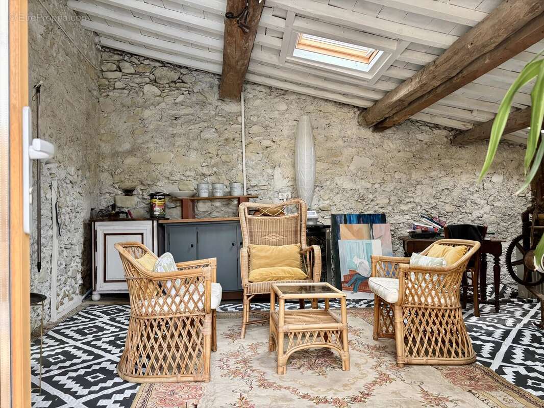 Maison à CAUNES-MINERVOIS