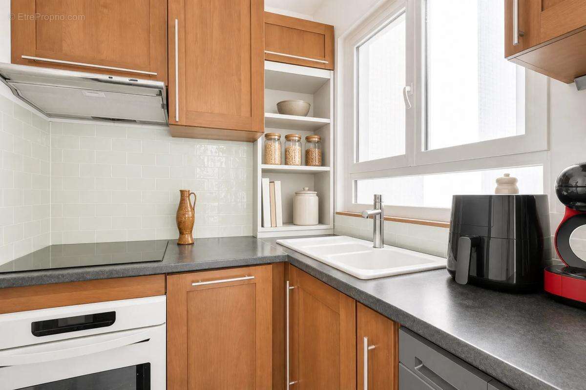 Appartement à PARIS-10E