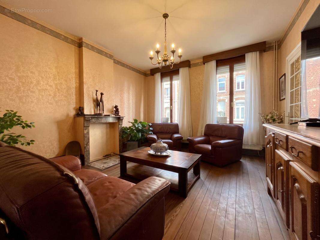 Maison de 131 m² – Caudry - photo 2