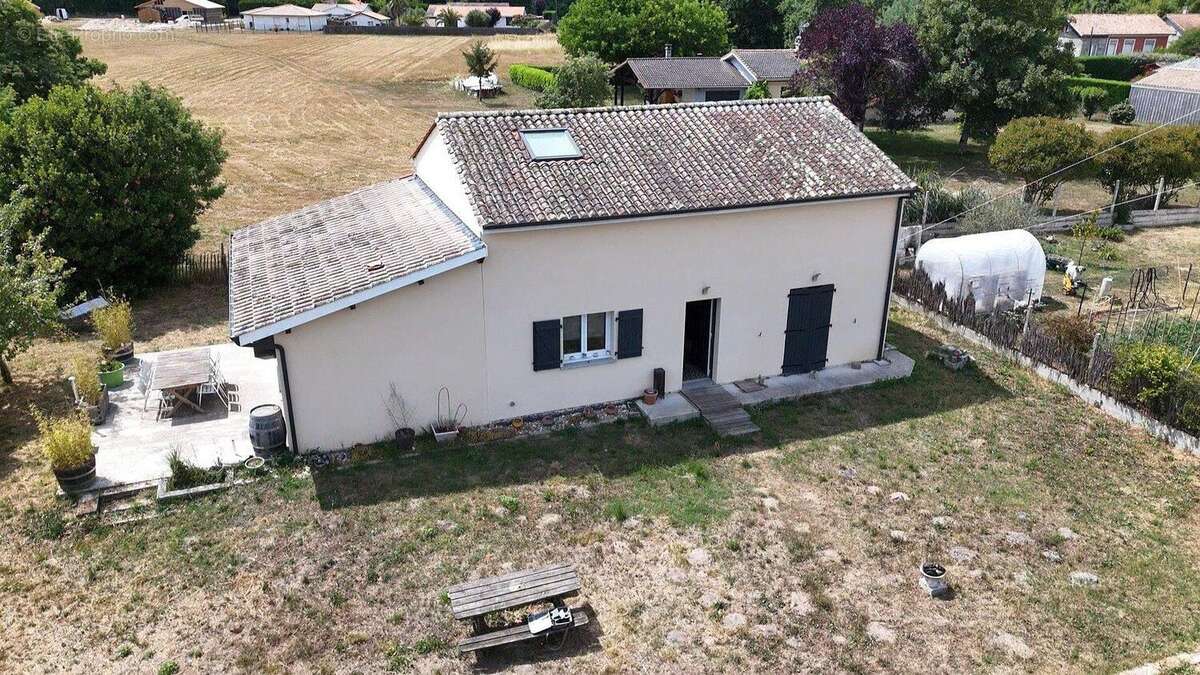 Photo 2 - Maison à VENSAC