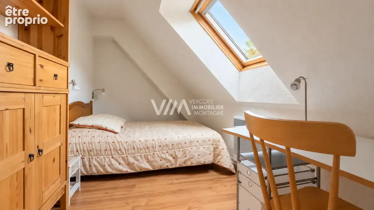 Lans-en-vercors   charmant t2 duplex en centre-village   vue dégagée - photo 6