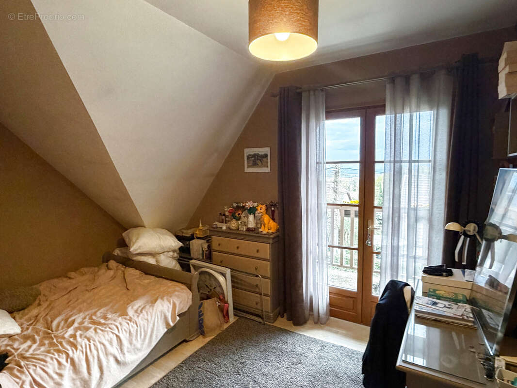 Maison à MAGNY-LES-VILLERS