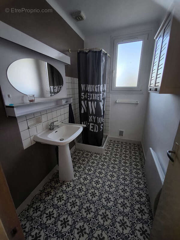 Maison à TOURNON-SAINT-PIERRE