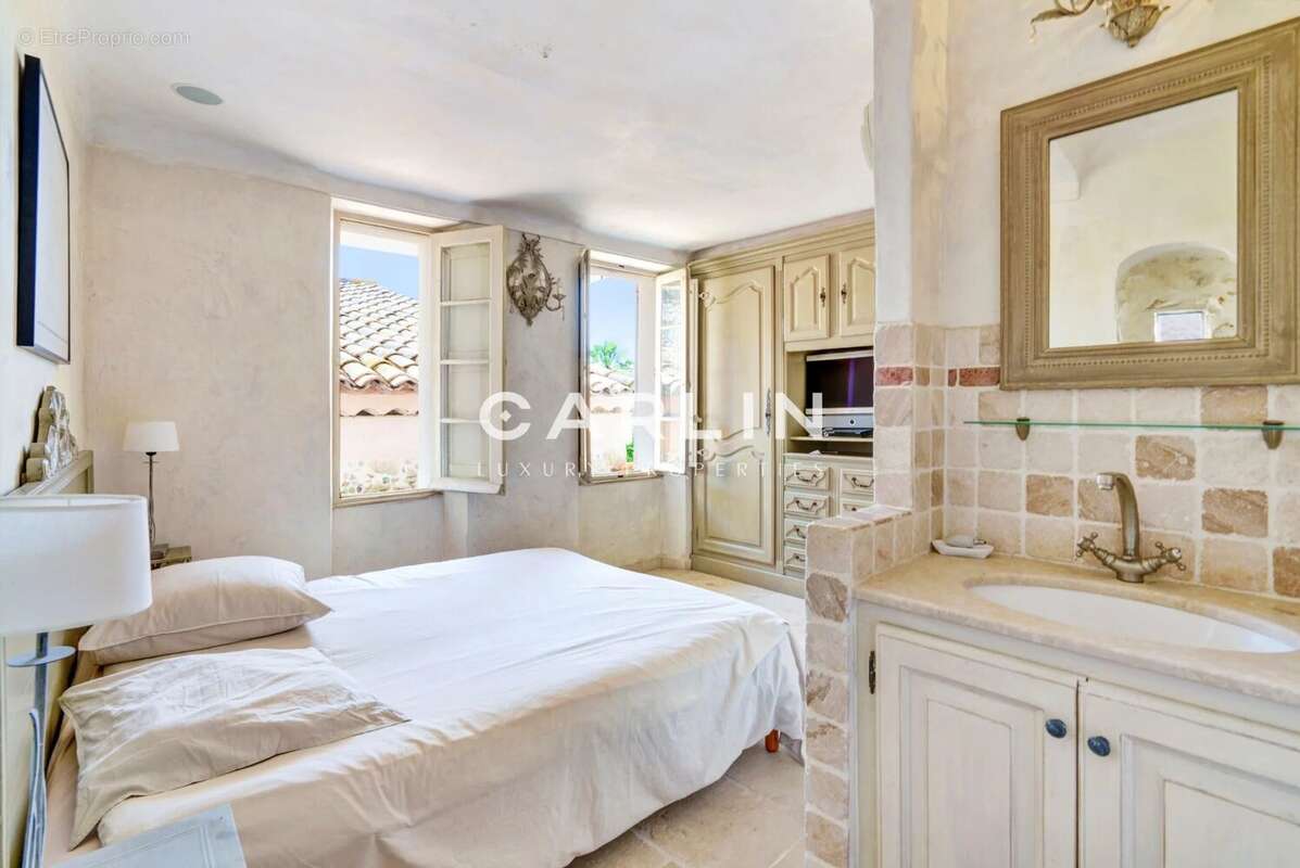 Appartement à SAINT-TROPEZ