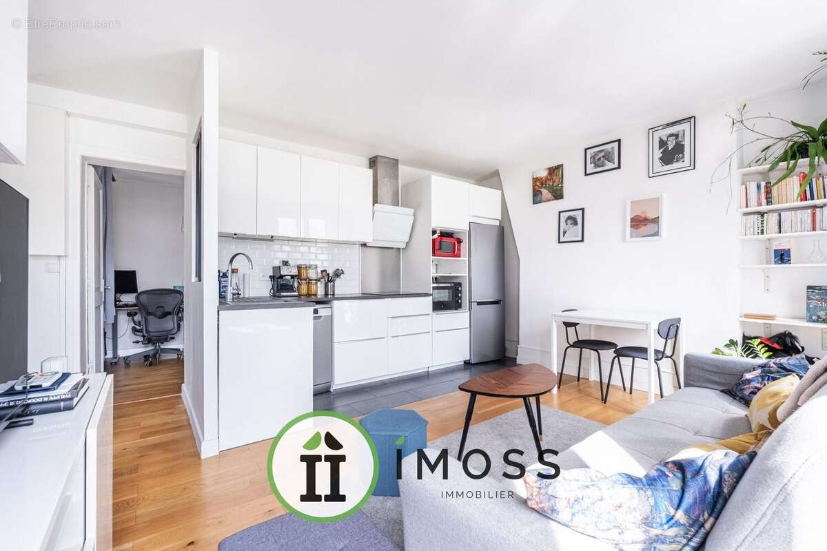 Appartement à PARIS-18E