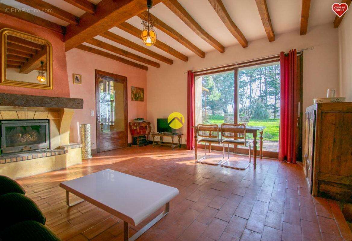 Maison à BEAUMONT-DU-PERIGORD