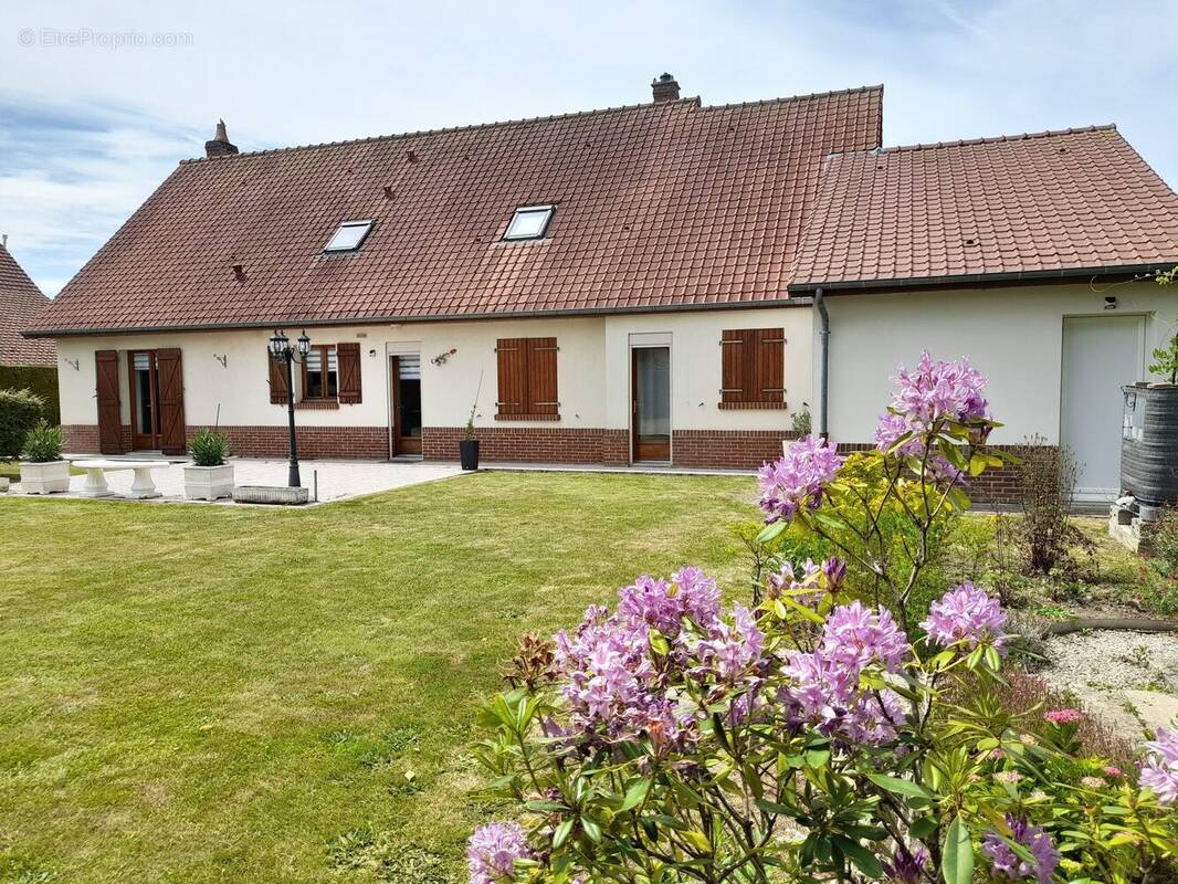 Maison à HAUTVILLERS-OUVILLE